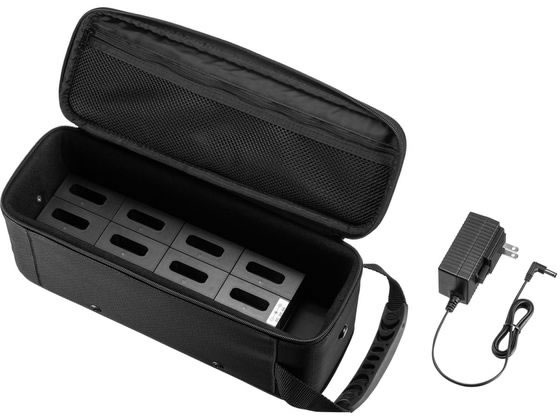 【商品説明】MM−WGS5T／MM−WGS5R専用の充電器で、最大12台を同時に充電できます。持ち運びや保管に便利な一体型ケース付きで、ACアダプターも付属しています。クレードルに差すだけで子機と親機が自動でペアリングされる便利な機能も備えています。【仕様】●セット内容：充電器本体、ACアダプタ、取扱説明書、保証書　●サイズ：W350×D125×H140mm　●重量：約936g　●電源入力：AC100V〜240V　50／60Hz　0．58A　max　●電源出力：DC5V（付属の4Aアダプタから供給）　●充電時間：約6時間（電池残量1％〜100％まで）　●材質：バッグ部／ナイロン　●スロット成形部／ABS樹脂　●充電台数：12台【備考】※メーカーの都合により、パッケージ・仕様等は予告なく変更になる場合がございます。【検索用キーワード】サンワサプライ　さんわさぷらい　sanwa　supply　MM−WGS5−CL12　ワイヤレスガイド用充電器　12台充電　MM−WGS5T　R用　ワイヤレスガイドシステムケース付き充電器　ツアーガイド充電クレードル　充電ステーション　充電スタンド　X257SRワイヤレスガイド（MM−WGS5T／R）12台を充電できるケース付き充電器。12台用。