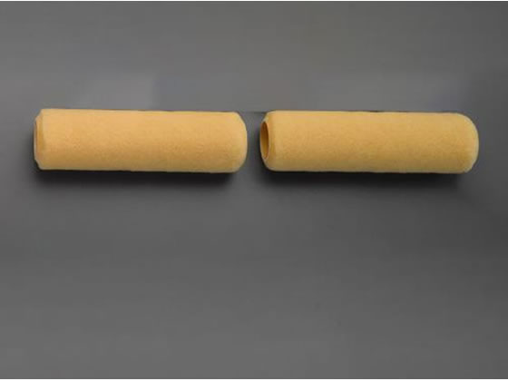 【仕様】●毛幅…225mm　●毛丈…13mm　●内径…38mm　●適応塗面…コンクリート、モルタル等　●適応塗料…各種エマルジョン、水性艶色等　●毛材質…ナイロン毛　●入数…2本　●内・外装用　●広面積の塗装に最適　●※組み合わせて使用できる商品は下記の関連商品を参照ください。【備考】※メーカーの都合により、パッケージ・仕様等は予告なく変更になる場合がございます。【検索用キーワード】エスコ　えすこ　ESCO　Esco　板金　石工　左官　大工　内装　塗装　ガラス道具　ローラー刷毛　（軸径：38mm）ローラー刷毛（コンクリート　モルタル用　225mm（38mm）交換用ローラー（万能用　2本）　225mm（38mm）　交換用ローラー（万能用　2本）　EA109NE−19A　EA109NE19A　工事用品　塗装・内装用品　X785UJ