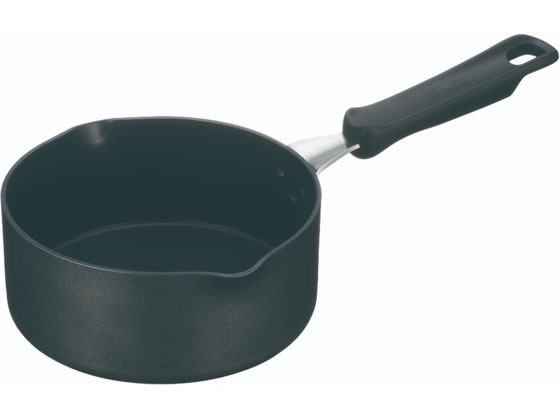 【商品説明】硬質フィラーを配合した、耐久性コーティング。耐摩耗性の高さと焦げつきにくさが特長です。両サイドに注ぎやすく液だれしにくい注ぎ口がついた片手鍋です。取っ手にサーモス製のキッチンツールが載せられます。ガス火専用。【仕様】●カラー：グレー●容量：16cm●サイズ：（約）幅33×奥行18×高さ7cm●素材・材質：内面／ふっ素樹脂塗膜加工、外面／（底面を除く）焼付け塗装、本体／アルミニウム合金、　取っ手／フェノール樹脂●ガス火専用●容量：約1．4L●内径：約16cm●揚げ物禁止●生産国：中国【備考】※メーカーの都合により、パッケージ・仕様等は予告なく変更になる場合がございます。【検索用キーワード】サーモス　さーもす　THERMOS　クックパンKNBシリーズ　くっくぱんKNBしりーず　グレー　ぐれー　グレー　16cm　ソースパン　クックパン　デュラブルシリーズ　デュラブル　片手鍋　16cm　ガス火専用　両口　グレー　厨房用品　鍋　X851TK焼く、炒める、煮る、様々な調理方法に最適！