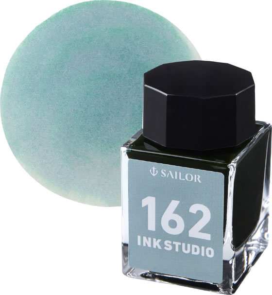 Photo de INK STUDIO, Bottled Ink for Fountain Pens