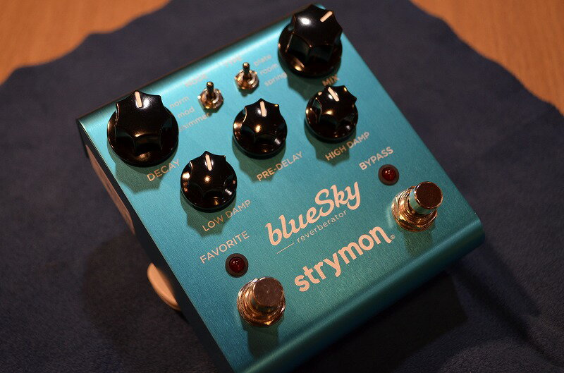 STRYMON blueSky V2 (Bluesky Reverb)ストライモン　リバーブ・エフェクターエフェクター