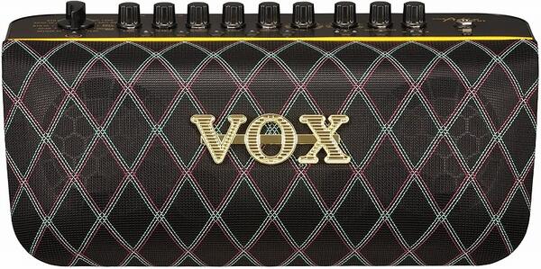 VOXの新たなライフスタイルを提案するギターアンプ"ADIO"シリーズ VOX ADIO AIR GT ■サイズを超えた50W*アンプ。 コンパクトでありながら25W×2の大出力なパワー・アンプを搭載。同クラスの他のアンプを寄せ付けない、驚くほどの音量感を実現しています。また3インチ×2のステレオ・スピーカーが心地良い定位感を確保。大きな出力による余裕あるサウンドが、ホーム・ユースのみならず幅広いシチュエーションで活躍します。（*ACアダプター使用時） ■パワフルでクリアなサウンドを実現する、独自の筐体設計。 ギター／ベース・アンプとしての強靭な鳴りと、オーディオ・スピーカーとしてのハイファイさ。異なる2つの側面を持つマルチ・パーパスなAdioは、そのキャビネット構造に新たな概念を持ち込んでいます。サイズを遥かに超えた音圧を実現するバスレフ機構に、ステレオ・スピーカーならではの立体感を生むインナー・ボックス。これらを洗練されたスラント・ボディに収納し、演奏にもリスニングにも映えるパワフルで高音質なサウンドを作り出します。 ■連続8時間のバッテリー駆動。2.9kgの軽量ボディ。 大出力アンプながら、電池駆動にも対応。単3形乾電池8本で、最大8時間の連続駆動を実現しています。またわずか2.9kgという軽量設計で高いポータブル性を獲得。どこにでも持ち運んで演奏やリスニングを楽しめます。 ※電池使用時は最大約5W出力となります。 ■最大23種のリアルで幅広いアンプ・モデル。最大19種の高品位なエフェクター。 VOX伝統のAC30はもちろん、ハイゲイン、クリーンなど様々なアンプ・モデルを11種内蔵。コンパクトなAdioのポテンシャルを最大に発揮させるために細部までチューニングを施した、本当に使えるハイクオリティなアンプ・モデルのみを搭載しています。またTone Roomソフトウェアを使用すれば全23種類のアンプ・モデルから選択可能。往年のヴィンテージ・アンプから高価なブティック・アンプまで、この一台で様々なアンプ・サウンドを楽しむことができます。 エフェクト類も充実しており、コーラス、トレモロなどのモジュレーション系（FX1）を4種、ディレイ、リバーブの残響系（FX2）を4種内蔵。ステレオ・スピーカーのAdioならではの高品位なステレオ・エフェクトも搭載し、ノイズ・リダクションを含め最大3種のエフェクトを同時に使用できます。またアンプ・モデルと同じくTone Roomソフトウェアを使用すれば、それぞれ11種、8種の全19種のエフェクトを選択可能です。 ■Bluetoothで、AUXで。 リスニングのためのスピーカーとしても抜群。 オーディオ・スピーカーとしても卓越したスペックを備えています。アナログ・ライクなギター／ベースの歪みや弾き心地を完璧に再現しつつ、オーディオとしての素直な音作りも両立。50Wの大出力で、低域から高域までバランスのとれた非常にクリアなサウンドを実現しています。 Bluetoothオーディオに対応。コンピューターやスマートフォンをBluetoothで接続すれば、どこからでも好きな音楽を再生できます。リビングや寝室でパーソナルに楽しむのはもちろん、ストアBGMからアウトドアでのキャンプまで、大出力・電池駆動・省サイズを活かした多彩なシチュエーションで、最高のリスニング体験をもたらします。 アンプ・モデル数 11（Tone Room使用時23） エフェクト数 エフェクト1＝4（Tone Room使用時11）、エフェクト2＝残響系4（Tone Room使用時8） ユーザー・プログラム数 8（2バンク×4プログラム） ワイド機能（バーチャル・サラウンド） OFF、ON ノイズ・リダクション OFF、1&#12316;4段階 オーディオ用イコライザー OFF、LOUD、BASS BOOST、MID BOOST、TREBLE BOOST ユーザー・プログラム数 8（2バンク×4プログラム） 入出力端子 INPUT端子、AUX IN端子、PHONES端子、USB端子（Type B） 無線方式 Bluetooth（A2DP Sink） Bluetooth low energy（MIDI） パワー・アンプ出力 最大約25W×2 RMS（8Ω） 電池使用時 最大約2.5W×2（8Ω） スピーカー 3インチ（8Ω）×2 信号処理 　A/D変換 24 bit、D/A変換 24 bit、サンプリング周波数 44.1 kHz 電源　単3形電池（アルカリ乾電池またはニッケル水素電池）×8本、または付属ACアダプター（DC 19V） 消費電流　ACアダプター使用時3.42 A 電池使用時200 mA 電池寿命　最大8時間（アルカリ乾電池使用時） 外形寸法　360（W）× 165（D）× 163（H）mm 質量　2.9 kg（電池含まず） 付属品　ACアダプター（DC 19V）、電源コード、JamVOX IIIダウンロード・カード ※商品画像はサンプルです。 ※商品の汚れや状態はお問い合わせ下さい。 ※掲載の商品は店頭や他のECサイトでも並行して販売しております。在庫情報の更新には最大限の努力をしておりますが、ご注文が完了しましても売り切れでご用意できない場合がございます。 その際はご注文をキャンセルさせていただきますので、予めご了承くださいませ。 また、お取り寄せ商品の場合、生産完了などの理由でご用意できない場合がございます。 ※お届け先が北海道や沖縄、その他離島の場合、「送料無料」と表記の商品であっても別途中継料や送料を頂戴いたします。その際は改めてご連絡を差し上げますのでご了承ください。