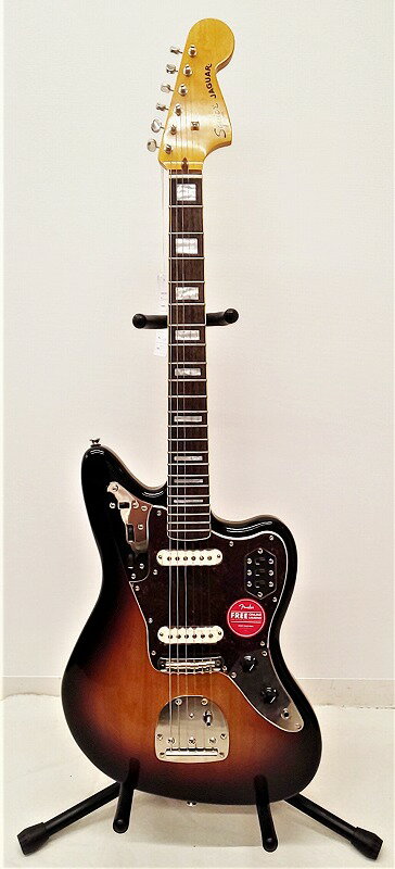 Squier by Fender Classic Vibe 70s Jaguar Laurel Fingerboard 3-Color SunburstXNC[ tF_[ GLM^[ M^[ WK[ 3J[ To[Xg