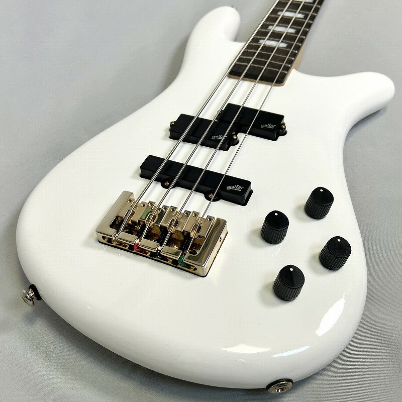 Spector Icon NS 2 Bolt-On 4 String ●Spector NS Icon Bolt-On - 伝統に形づくられたモデル 約50年にわたり、Spector Bass は卓越したクラフトマンシップ、時代を超えたデザイン、そして比類なき演奏性の基準を築いてきました。NS Icon Bolt-On はこの伝統を受け継ぎ、伝説的な NS デザインを新世代のプレイヤーに届けます。Spector Custom Shop によって設計された NS Icon Bolt-On は、完全にカーブしたボディ形状、プレミアムな仕様、プロフェッショナルグレードのハードウェアを備え、Spector ならではの体験を提供します。ネックのプロファイルやナット幅、ボディの輪郭、指板のラジアスに至るまで、すべてのディテールは、ニューヨーク州ウッドストックの Custom Shop でフラッグシップモデルを製作するチームによって綿密に指定されています。 ●強化された Spector サウンドのシグネチャー 各 NS Icon Bolt-On には、カスタムボイシングされた Aguilar DCB ピックアップと Aguilar OBP-2 プリアンプが搭載されており、深みのあるパンチの効いた低音とクリスタルのように澄んだ高音を提供します。Aguilar チームと密接に連携することで、これらのエレクトロニクスが Spector の代名詞ともいえるサウンドに、現代のプレイヤー向けの多様性を加えることを実現しました。4弦モデルには Reverse P と J のピックアップ構成が採用され、5弦モデルにはデュアルソープバー・ピックアップが搭載されています。洗練された完全カーブボディ、プレミアムエレクトロニクス、そして時代を超えたクラフトマンシップにより、NS Icon Bolt-On はインスピレーションを与えるベースを作り続ける Spector の伝統を継承しています。ステージでもスタジオでも、この楽器は大胆な精神、力強いトーン、そしてパフォーマンス重視のデザインを体現しており、1976年以来 Spector Basses が築いてきた価値を具現化しています。 特長 ●Aguilar Electronics Aguilar DCB ピックアップと Aguilar OBP-2 プリアンプを搭載し、深みのあるパンチの効いた低音とクリスタルクリアな高音を実現します。 ●Crown Inlays NS Icon Bolt-On ベースには、数十年にわたりスペクターの指板を飾ってきた、一目でそれとわかるエレガントなクラウンインレイが採用されています。 ●Signature Spector Neck Profile NS Icon Bolt-On のネック形状は、ニューヨーク州ウッドストックで製造されるフラッグシップベースと同じ感触と快適さを実現するために、カスタムショップチームが綿密に設計しました。 ●Brass Nut 「スペクターサウンド」の重要な特徴の一つは、真鍮製のナットです。これにより、音の明瞭さ、明るさ、そしてサステインが向上します。 仕様 BODY & CONSTRUCTION ・TOP WOOD: Quilted Maple (Black Cherry & Black Stain models only) ・BODY WOOD: Alder ・FINISH: Gloss NECK ・NECK WOOD: 3-piece Maple ・FRETBOARD: 　Rosewood 　15.75” Fingerboard Radius 　24 Frets ・INLAYS: Spector Crown Shape ・NUT: 1.62" Brass ・SCALE: 34" PICKUPS & ELECTRONICS ・CONTROLS: Volume, Blend, Treble Cut/Boost, Bass Cut/Boost ・PICKUPS: Aguilar DCBーCustom voiced for Spector ・PICKUP CONFIGURATION: Reverse P / J ・PREAMP SYSTEM: Aguilar OBP-2 HARDWARE ・HARDWARE: Gold ・BRIDGE: Locking Diecast ・TUNERS: Sealed Diecast ・STRINGS: Nickel Round Wound .045-.105 ★掲載の商品は店頭や他のECサイトでも並行して販売しております。在庫情報の更新には最大限の努力をしておりますが、ご注文が完了しましても売り切れでご用意できない場合がございます。 　また、お取り寄せ商品の場合、生産完了・メーカー価格改定などの理由でご用意できない場合がございます。 　その際はご注文をキャンセルさせていただきますので、予めご了承くださいませ。 ★お届け先が北海道や沖縄、その他離島の場合、「送料無料」と表記の商品であっても別途中継料や送料を頂戴いたします。その際は改めてご連絡を差し上げますのでご了承ください。　