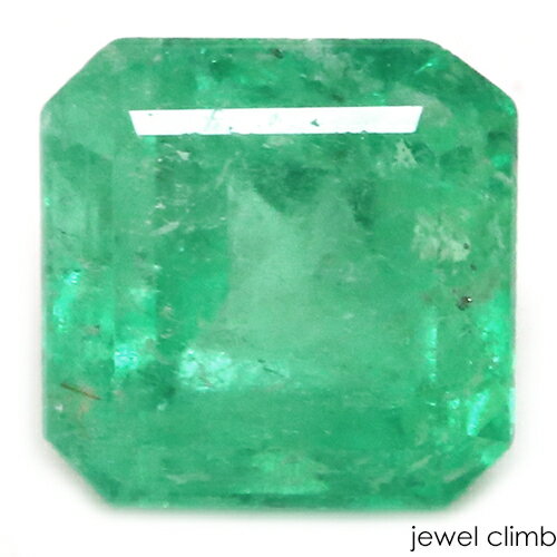 ◆その他エメラルドはこちら 　 宝石 エメラルドEmerald 重量 1．25CT 　 形状 ステップ 寸法 5．96x6．05x5．08mm 　 産地 コロンビア 硬度 7．5 　 品質 SI 色相 A 　 備考 『 カラーストーンの品質と色相の表記について　』 【ルース鑑別書付き】 　 　 【緑色石】 -------------------------------------------- ◆解らないことがございましたらお気軽にお問い合わせください。 　当店スタッフが丁寧にご説明させて頂きます。 ◆ジュエリー加工をご希望の方は、お気軽にご相談ください。 　≫≫クライム工房 ◆当店では 天然石 のダイヤモンド、ルビー、サファイア、エメラルド等 宝石の国 と呼ばれるタイをはじめ様々な地域から世界中の希少な宝石を直輸入価格にて販売しております。 クリスマス　お誕生日 にルースのみ、後日ジュエリー加工というのも可能です。 指輪やリングは勿論のこと、ペンダント・ネックレス・イヤリング・ピアス・ボディピアス等 あらゆるジュエリー、アクセサリーの制作をお承っております。 オリジナルジュエリーを簡単に作成が出来ます。初心者の方でもお気軽にご相談くださいませ。 　 --------------------------------------------【ルース鑑別書付き】 美しいエメラルドグリーンの彩を放つ エメラルド1．25CT RECOMMEND　POINT 色鮮やかなエメラルドグリーンの煌きが魅力的な コロンビア産のエメラルドです。 美しいエメラルドグリーンの煌きを放つコロンビア産エメラルド。 エメラルドは何千年も昔に栄えた古代文明の遺跡からも発見されるほど、 宝石としての歴史は古く、多くの権力者や人々から愛されてきた、 グリーンの美しい彩りと煌きで魅了し続ける宝石です。 一般的にエメラルドにはインクルージョンが必ず含まれ 不透明な結晶が一般的です。 エメラルドカットとも呼ばれるステップカットの結晶は 少し暗さを感じさせない鮮やかな彩りがとても魅力です。 1CTを超えるサイズがございますので 十分なサイズです。 コロンビア産エメラルドの美しい煌きを 貴方のお手元でごゆっくりとお楽しみください。 　