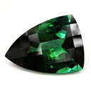 　 宝石 グリーントルマリンGreen Tourmaline 重量 22．42CT 　 形状 ファンシー 寸法 17．26x23．96x10．25mm 　 産地 アフガニスタン 硬度 7〜7．5 　 品質 VS 色相 S 　 備考 『 カラーストーンの品質と色相の表記について　』 【ルース鑑別書付き】 　 　 【緑色石】【褐色石】 -------------------------------------------- ◆解らないことがございましたらお気軽にお問い合わせください。 　当店スタッフが丁寧にご説明させて頂きます。 ◆ジュエリー加工をご希望の方は、お気軽にご相談ください。 　≫≫クライム工房 ◆当店では 天然石 のダイヤモンド、ルビー、サファイア、エメラルド等 宝石の国 と呼ばれるタイをはじめ様々な地域から世界中の希少な宝石を直輸入価格にて販売しております。 クリスマス　お誕生日 にルースのみ、後日ジュエリー加工というのも可能です。 指輪やリングは勿論のこと、ペンダント・ネックレス・イヤリング・ピアス・ボディピアス等 あらゆるジュエリー、アクセサリーの制作をお承っております。 オリジナルジュエリーを簡単に作成が出来ます。初心者の方でもお気軽にご相談くださいませ。 　 --------------------------------------------【ルース鑑別書付き】 煌く大粒の結晶 グリーントルマリン22．42CT RECOMMEND POINT 　　キラキラと揺らめき輝く結晶が魅力的な 　　　　　　　　　　透明感の高い大粒のグリーントルマリンです。 質の高い深いグリーンの彩りと鮮やかな煌きが 素晴らしいアフガニスタン産のグリーントルマリン！ アフガニスタン産のトルマリンは研磨すると 眩しいほどの照りが現れ、人々を魅了します。 その為、高価で人気が高く、コレクターが注目してしまうので、 一般市場にはほとんど見かけることはありません。 　 22CTアップの迫力ある存在感と抜群の 透明感が際立つこのグリーントルマリンは、 チェッカーボードの煌くテリが力強くて 煌びやかな印象を与えます。 トルマリンは結晶特有の内包物を含みやすい宝石ですが インクルージョン等も見当たらないくらい状態も非常に良く 良質な一石であることが伺えます。 スタイリッシュなファンシーカットはまるで頑丈な盾のよう！ スタイル、品質ともに大変魅力的な一石です。 このようなグリーントルマリンにはなかなか出会うことのないお石です。 品質の高い綺麗なグリーントルマリンをごゆっくりとお楽しみください。