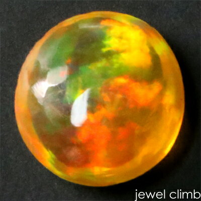 ◆その他のメキシコオパール はこちら◆ 　 宝石 メキシコオパール Mexico Opal 重量 0．92CT 　 形状 オーバルカボション 寸法 7．6x7．2x3．6mm 　 産地 メキシコ 硬度 6 　 品質 SI 色相 A 　 備考 『 カラーストーンの品質と色相の表記について　』 　 　 【遊色石】 -------------------------------------------- ◆解らないことがございましたらお気軽にお問い合わせください。 　当店スタッフが丁寧にご説明させて頂きます。 ◆ジュエリー加工をご希望の方は、お気軽にご相談ください。 　≫≫クライム工房 ◆当店では 天然石 のダイヤモンド、ルビー、サファイア、エメラルド等 宝石の国 と呼ばれるタイをはじめ様々な地域から世界中の希少な宝石を直輸入価格にて販売しております。 クリスマス　お誕生日 にルースのみ、後日ジュエリー加工というのも可能です。 指輪やリングは勿論のこと、ペンダント・ネックレス・イヤリング・ピアス・ボディピアス等 あらゆるジュエリー、アクセサリーの制作をお承っております。 オリジナルジュエリーを簡単に作成が出来ます。初心者の方でもお気軽にご相談くださいませ。 　 --------------------------------------------10月の誕生石 幻想的な遊色が美しい メキシコオパール0．92CT RECOMMEND POINT 　色のりの良いオレンジの結晶から 　　　　 鮮やかに煌く遊色がとても美しいメキシコオパールです。 幻想的で美しい遊色が鮮やかに揺らく 質の高い結晶が魅力の貴重なメキシコオパール。 結晶の中に神秘的な遊色の世界を詰め込んだ一石です。 動かすたびに鮮やかなグリーンとレッドの斑が強く現れる 貴重なメキシコオパール！ 特に、人気の高い赤斑の遊色もばっちりと確認できます。 近年、宝石質のメキシコオパールは流通量が少なくなっています。 言葉では言い表すことができない自然が生み出した この神秘的な遊色を、是非あなたのもとでお楽しみください。 　