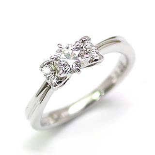 Pt ダイヤモンドデザインリング(婚約指輪・エンゲージリング) メレ 【楽ギフ_包装】 末広 【今だけ代引手数料無料】