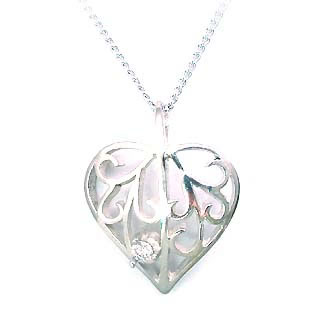 おしゃれなモチーフペンダント( 4月誕生石 ) SVダイヤモンドネックレス（ハートモチーフ）【200...