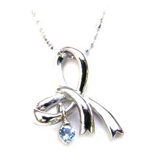 胸元を飾るオシャレなペンダント( 11月誕生石 ) K18WGブルートパーズペンダントネックレス（リ...