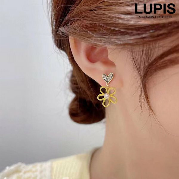ピアス レディース ハート フラワー ガーリー かわいい 華やか 爽やか夏 ホワイト イエロー パープル 韓国 韓国っぽ lupis ルピス 2023夏のサムネイル