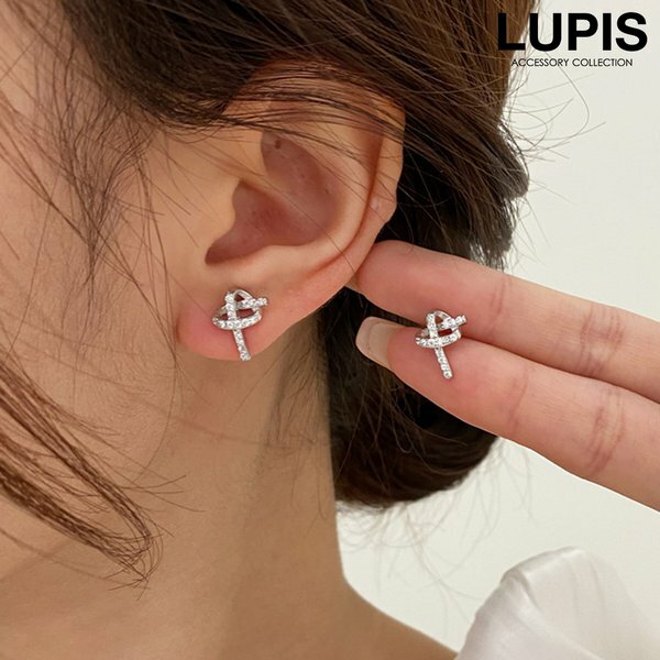 ピアス レディース ノット 結び目 パヴェ ストーン キラキラ 華やか 上品 シンプル 小ぶり 小さめ こなれ感 カジュアル きれいめ ワンポイント 安い 激安...