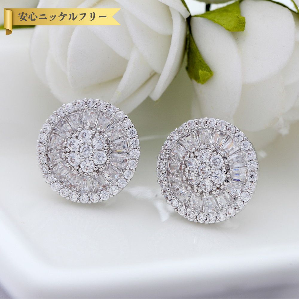 【50%OFFクーポン対象商品!!BLACK FRIDAYクーポン!先着500名様】 ピアス 両耳用 キュービックジルコニア ホワイト 真鍮 シルバー スタッド 上品 エレガント 大人 おしゃれ 可愛い かわいい きれいめ ラウンド e15085009(4)