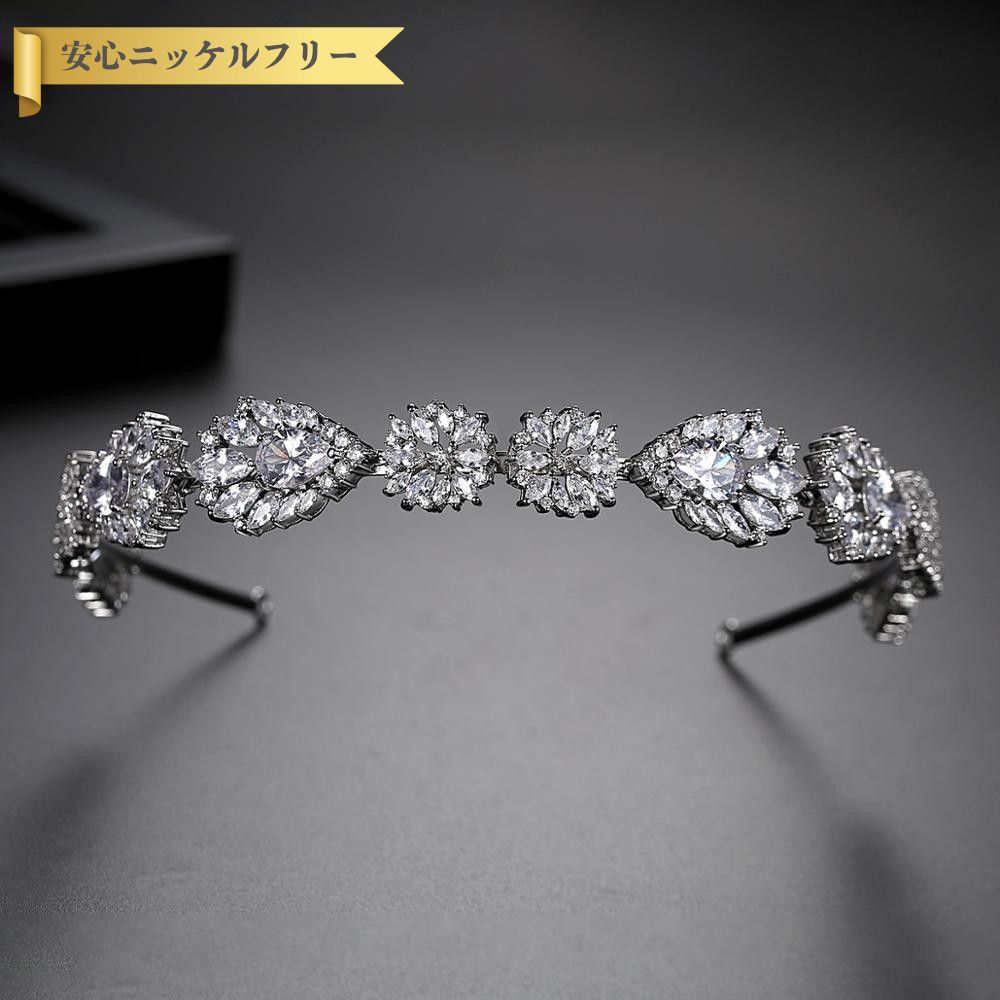 【50%OFFクーポン対象商品!!サンフラワーセールクーポン!先着500名様】 ティアラ キュービックジルコニア ホワイト 真鍮 シルバー 大人 小さめ 小ぶり...