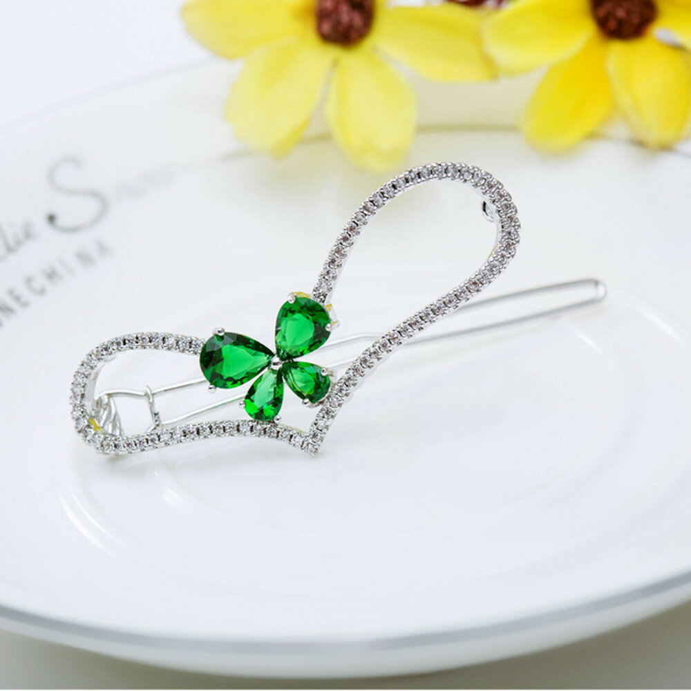 【70%OFFクーポン対象商品！メーカー在庫終了まで！】 バレッタ キュービックジルコニア ホワイト ブルー グリーン レッド 真鍮 シルバー 可愛い かわいい モチーフ 蝶 バタフライ ハート はーと バレッタ f15100413のサムネイル