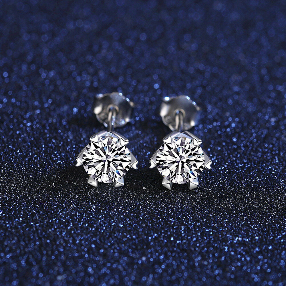 【無料ラッピング対応済】【送料無料】ピアス 両耳用 0.5Carat Pair モアサナイト シルバー925 ホワイト シルバー スタッド ラウンド 中粒 一粒 6本爪 上品 大人 おしゃれ 可愛い かわいい mse021