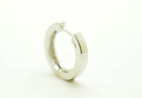 K18WG ホワイトゴールド ダイヤモンド リングピアス片耳用 D0.10ct 2.4g ギフト対応