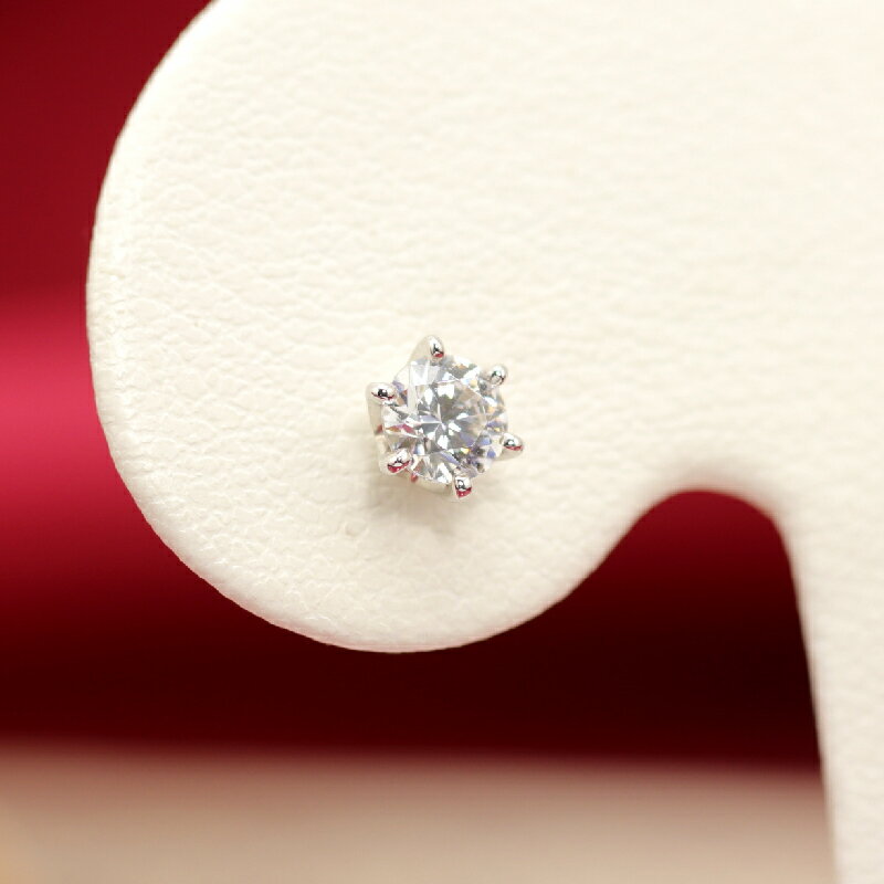 pt1000 【0.7ct】　ダイヤモンド スタッド ピアス　SIクラス、Hカラーアップ　純プラチナ　パールキャッチ アレルギーフリー　プレゼント 大粒　ジュエリー アクセサリー レディース