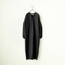 【店内全品送料無料】 MICA&DEAL マイカアンドディール タックスリーブVネックワンピース 0124304203 レディース 長袖 F ブラック/カーキ