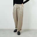 【店内全品送料無料】 MICA&DEAL マイカアンドディール クラッシュサテンパラシュートパンツ 0125303240 レディース ボトムス ワークパンツ 2025AW F ベージュ/カーキ
