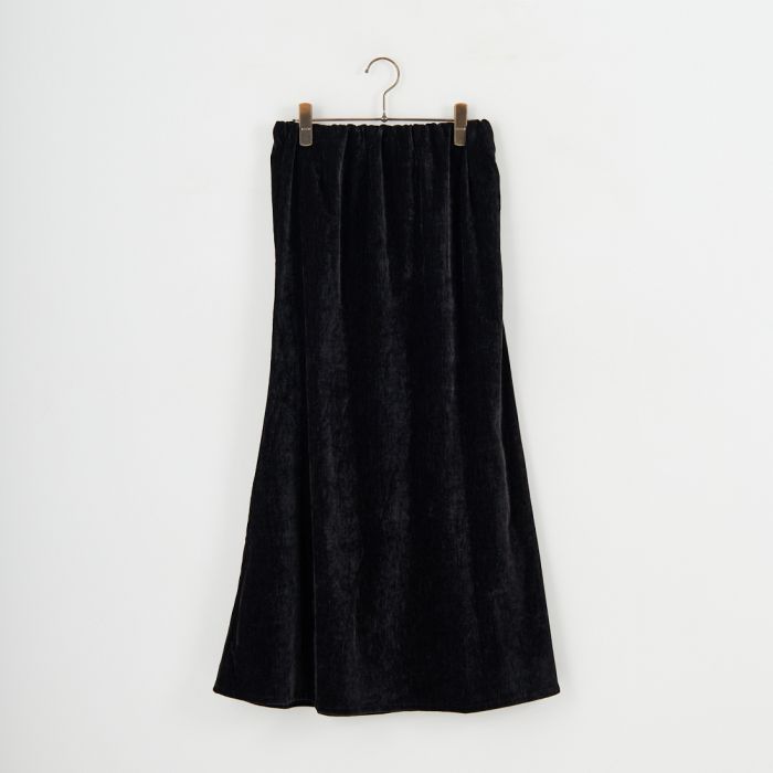 【送料無料】 Maison de L'allure メゾン ドゥ ラリュール ベルベットセミフレアスカート M25132011 レディース 2025AW F 全3色