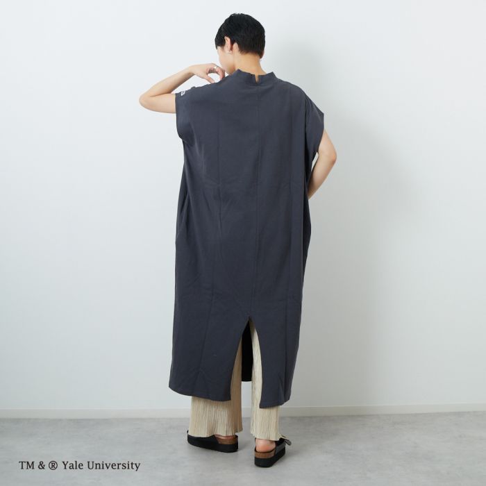 【送料無料】 RUSSELL ATHLETIC ラッセル アスレチック カレッジロゴノースリーブワンピース RCW-25032-YL レディース 2025SS M グレー