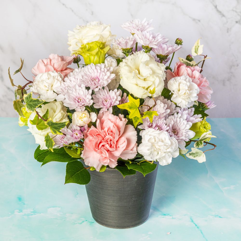 【供花アレンジ・洋風】供花・弔事・お悔み・ご命日・法事・一周忌・三回忌・ご葬儀・お盆・お彼岸・ペ..