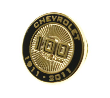 ピンバッチ シボレー CHEVROLET おしゃれ アメカジ メンズ アクセサリー アメリカ 車 バイク 100周年 【メール便OK】＿BC-CHEVY100-FEE