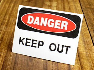 ステッカー アメリカン インテリア サイン 表示 案内 危険 DANGER 注意 警告 おしゃれ かっこいい 「危険 離れてください」 【メール便OK】＿SC-MD008-SXW