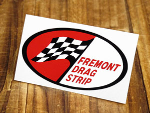 ステッカー 車 アメリカン おしゃれ バイク ヘルメット かっこいい カーステッカー 復刻 FREMONT DRAG STRIP 【メール便OK】＿SC-DZ319-MON