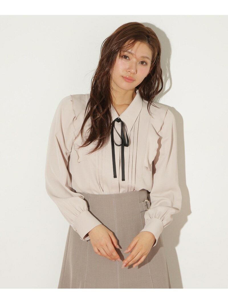 リボン付きピンタックブラウス JILL by JILL STUART ジル バイ ジル スチュアート トップス シャツ・ブラウス ブルー ピンク ベージュ【送料無料】[Rakuten Fashion]のサムネイル