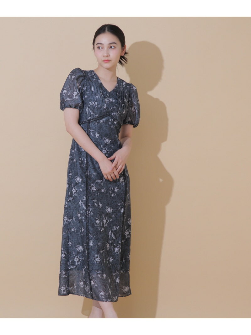 楽天市場】JILLSTUART ジルスチュアート フラワー ワンピースの通販 楽天市場】JILLSTUART ジルスチュアート フラワー ワンピースの通販