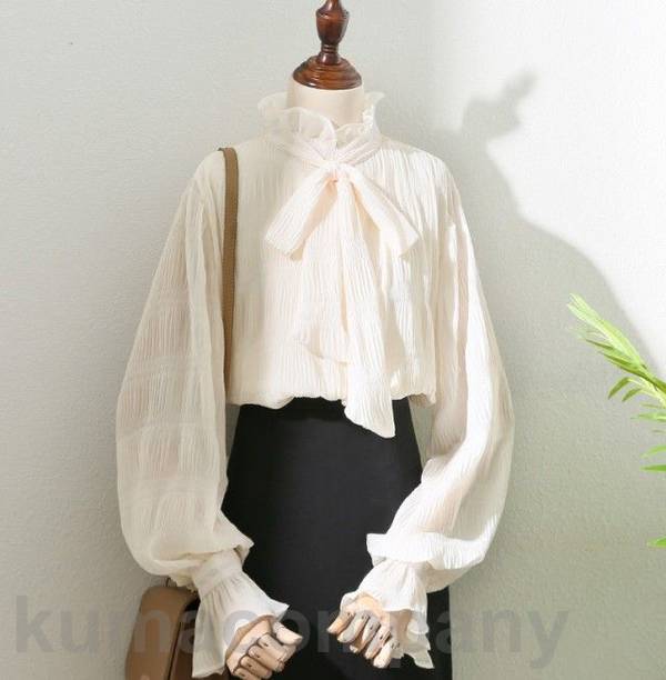 ボウタイ リボン ブラウス レディース トップス 長袖 フリル 襟 ワッシャープリーツ シャツブラウス スタンドカラー バルーンスリーブ キャンディスリーブ 大きいサイズ 大人可愛い 通勤服 オフィス カジュアル km