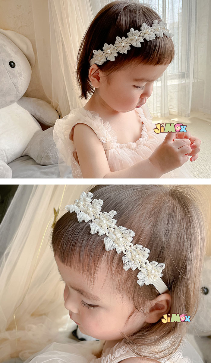 【即納】布レース風　ヘアバンド　ホワイト　花モチーフ　フォーマル　プレゼント　誕生日　キッズ　女の子　ヘアアクセ　アクセサリー　ヘアバンド　ベビー用ヘアバンド　ベビー　赤ちゃん　小物 雑貨 かわいい ベビー バースデー 出産祝い 髪飾り 入園祝い