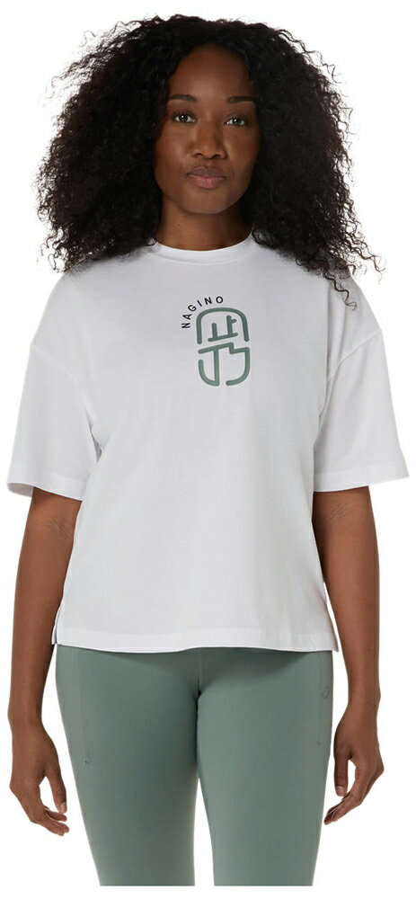 アシックス レディースNAGINO リラックスグラフィックシャツ（ブリリアントホワイト・サイズ：M） 2032D276-100-M asics(4.0)