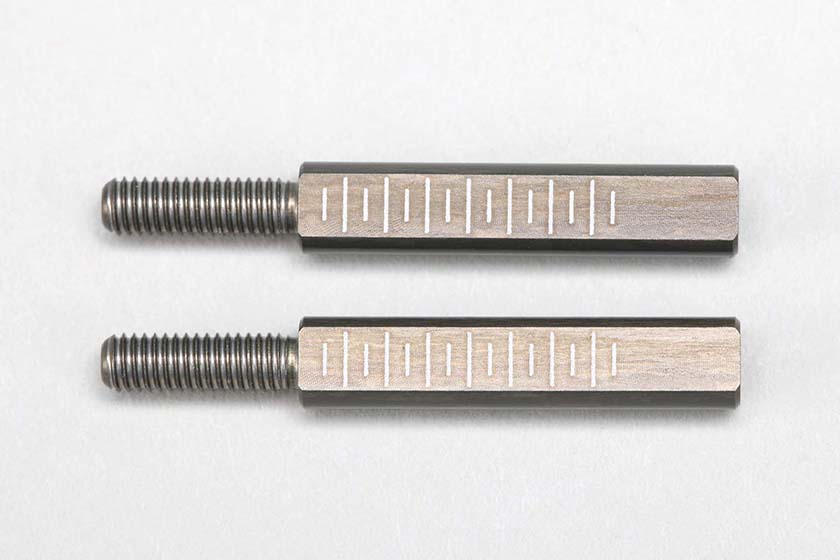 【返品種別B】□「返品種別」について詳しくはこちら□※画像はイメージです。実際の商品とは異なる場合がございます。【商品紹介】ヨコモ RD2.0用 アルミ製4.5mm ロッドエンドアダプター(21mm) です。RD2.0のフロントロアアームに使用可能なΦ4.5mmのアルミ製ロッドエンドアダプターです。標準のスチール製よりも重量が軽く、運動性能やレスポンスが高まります。長さは標準より長い21mmで、トレッドをワイドに設定することが可能です。2本入り。【対応シャーシ】DP-YD2EX2 / DP-YD2EXB / DP-YD2EXR / DP-YD2RAB / DP-YD2RAP / DP-YD2RAR / DP-YD2RSAB / DP-YD2RSAP / DP-YD2RSAR / DP-YD2RX / DP-YD2RXP / DP-YD2RXR / DP-YD2RXTB / DP-YD2RXTP / DP-YD2RXTR / DP-YD2SAB / DP-YD2SAP / DP-YD2SAR / DP-YD2SSAB / DP-YD2SSAP / DP-YD2SSAR / DP-YD2SX2 / DP-YD2SX2P / DP-YD2SX2R / DP-YD2SX3 / DP-YD2SX3P / DP-YD2SX3R / DP-YD2ZX / DP-YD2ZXP / DP-YD2ZXR【対応シャーシ(オプション)】DP-GR86 / DP-GR86G / DP-GR86RTRG / DP-GR86RTRW / DP-GR86W / DP-GRA90 / DP-GRA90R / DP-GRA90W / DP-YD2 / DP-YD2AC / DP-YD2ACA / DP-YD2E / DP-YD2EG / DP-YD2EPLS / DP-YD2ES / DP-YD2EX / DP-YD2G / DP-YD2PLS / DP-YD2RPLS / DP-YD2RTRR-1 / DP-YD2RTRR-2 / DP-YD2RTRW-1 / DP-YD2RTRW-2 / DP-YD2S / DP-YD2S-PL / DP-YD2SG / DP-YD2SS / DP-YD2SX / DP-YD2Z / DP-YD2ZG / DP-YD2ZS / DP-YD2ZSG / DP-YD4 / DP-YD4MR / MRTC-YD2 / MRTC-YD2CK / RDR-010 / RDR-010-1 / RDR-010G / RDR-010G-1 / RDR-020 / RDR-020G / SDR-010 / SDR-010LTS / SDR-020 / SDR-020P / SDR-020R / DPR-GRA90W / DPR-GRA90R / SDR-030 / SDR-030BL / SDR-030P / SDR-030R / DPR-GR86G / DPR-GR86W / MDR-030模型＞ラジコン＞ラジコンパーツ・メーカー別＞ヨコモ＞その他