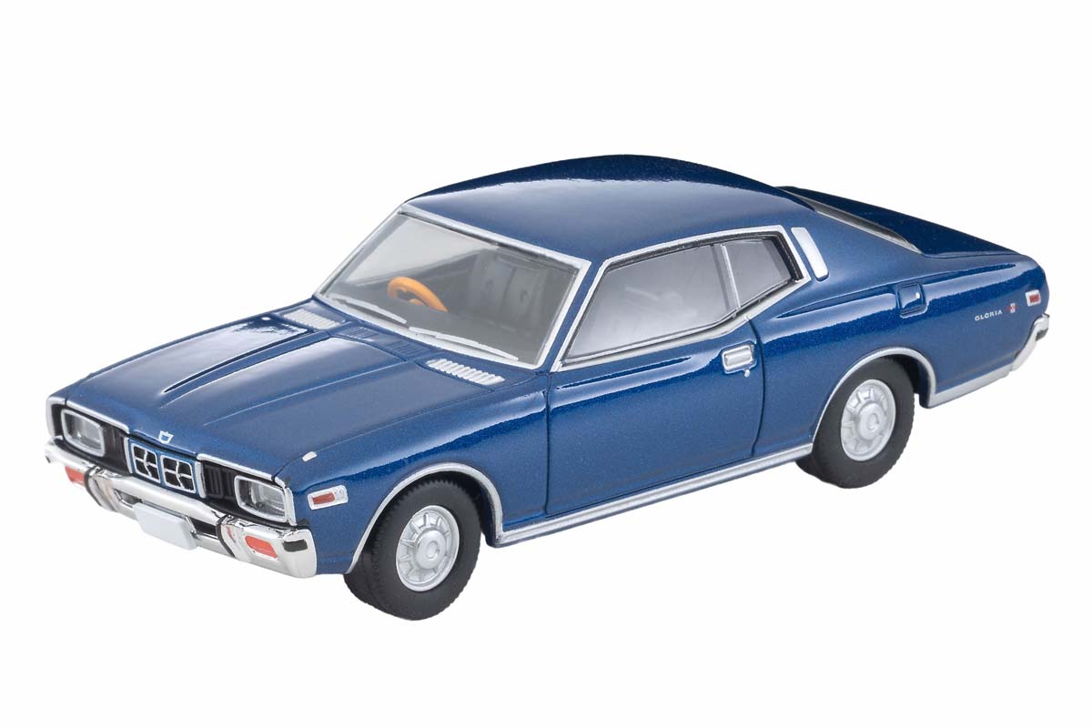 ★ カール　日産　330グロリア、330セド、白、改深リム、ローダウン ☆ カール様専用 日産 330グロリア、330セド、白、改深リム