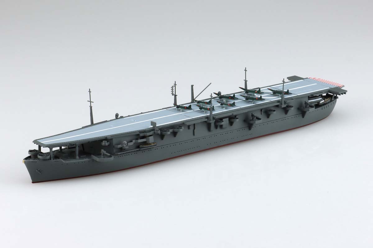アオシマ 1/700 ウォーターライン No.209 日本海軍 航空母艦 雲鷹 プラモデル