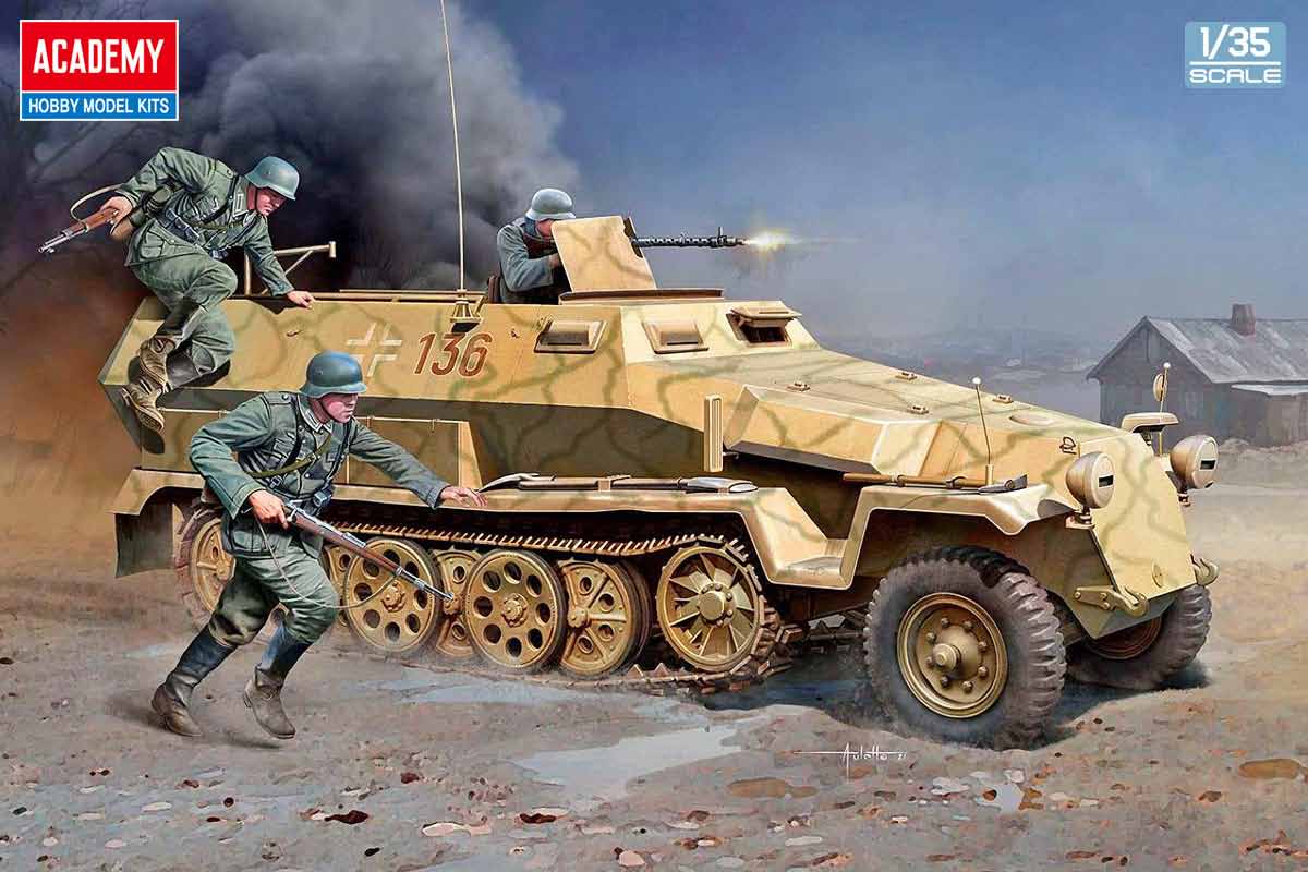 アカデミー 1/35 Sd.kfz.251/1 ハーフトラック C型【13540】 プラモデル