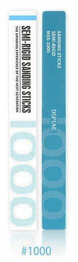 【返品種別B】□「返品種別」について詳しくはこちら□※画像はイメージです。実際の商品とは異なる場合がございます。【商品紹介】DSPIAE セミハードスティックヤスリ#1000 です。高度なフィルムサンドペーパーを使用し、 切削力と耐久性が高く、研磨した面は滑らかで、様々なシーンに対応します■幅広い用途長い平坦面、曲面、C面等、様々な研磨シーンに対応■素早く復元180*20mmの作業面積、研磨作業が効率的で手間が半減硬い表面は目詰まりしにくく、ブラシで簡単に清掃でき、ヤスリは素早く復元■寿命を延ばすPE衝撃吸収クッションが研磨時の衝撃を緩和することで、ヤスリの耐久性が効果的に延び、研磨作業を向上します【商品仕様】3本入り商品サイズ：180×20×4(mm)重量：40±1g模型＞模型用工具・接着剤＞ヤスリ