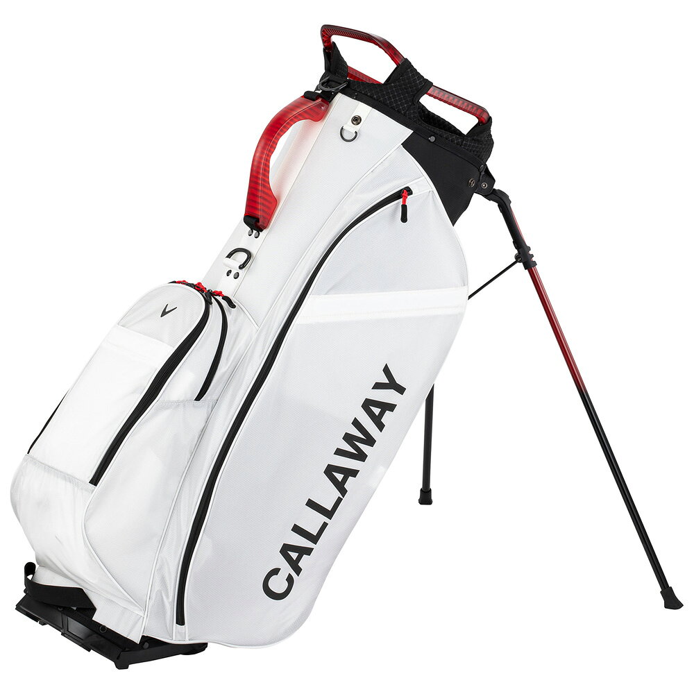 【返品種別A】□「返品種別」について詳しくはこちら□■新製品■2026年01月 発売※画像はイメージです。※ネームタグは付属されません。シンプルなデザインと機能性を求めるゴルファーへ向けた軽量スタンドモデル。◆重さは2.4kgと軽量。◆口枠は9.0型を採用し、クラブの出し入れがしやすい5分割仕様。◆全体の印象はシンプルなデザインながら口枠とハンドルにクリアパーツを使用することでモダンな印象に。◆ポケットは合計4個。フロントポケットは2個。◆ダース箱が入る大きめポケットとスモールポケット。◆ファスナーポケットと連動したスナップポケットがあり、ファスナーを開けずにグッズへアクセス可能。◆右サイドは大容量のファスナーポケットとスナップポケット（独立型）。◆左サイドは、ミドルサイズのポケットを配置。◆軽量で強度があるナイロン素材を採用。■　仕　様　■サイズ：9.0型(47インチ対応)口枠数：5重量：2.4kg素材：ナイロン[CW26CB5126024]キャロウェイアウトドア＞ゴルフ用品＞バッグ・ケース