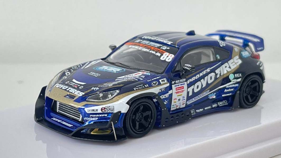 GULLIVER64 1/64 GR86 Team Toyo Tires Drift D1GP 2025 #88 M.Kawabata【GU64101】 ミニカー
