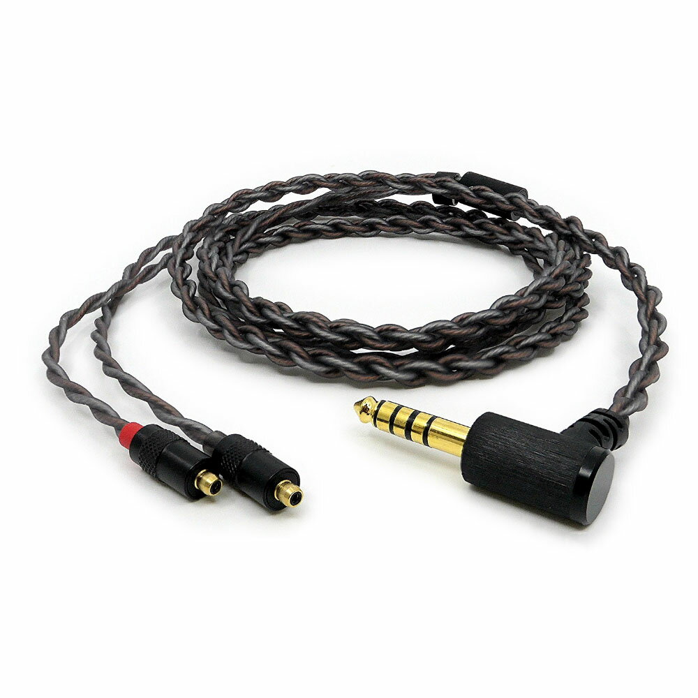 【返品種別A】□「返品種別」について詳しくはこちら□■新製品■2026年01月 発売メーカー保証期間 6ヶ月【匠の音にさらなる深みを】ハイブリッド設計思想を基盤に、OFC線の高純度化MA910SRシリーズの低域の解像度・質感・奥行きをより深く描き出すリケーブル◆VIRGO開発経緯と設計方針Maestraudioでは、同ブランドIEMの音質拡張を目的としたIEM用リケーブルとしてMAW（Maestraudio Amazing Wire）シリーズを立ち上げ、初の製品となるBOOTESを開発しました。BOOTESは、OFC（無酸素銅）線とAg（銀）コート線によるハイブリッド構造を採用し、高い解像度と定位の明確さを両立することを目的として設計しました。銀コート線がもたらす高域の情報量と反応速度、OFC線による中低域のエネルギー安定性が高次元で融合し、低域から高域まで粒立ちが明瞭で定位の優れたサウンドを実現し、高い評価を得ることができました。そしてMAWシリーズ第2弾として開発した『VIRGO』は、BOOTESと同じ設計思想を共有する兄弟モデルです。どちらもOFC線と銀コート線のハイブリッド構造を採用していますが、目指す方向性に違いがあります。BOOTESが明瞭な定位と解像感、スピード感のあるサウンドを特徴とするのに対し、『VIRGO』は、低域の深みと空間的な厚みをより重視したバリエーションとして開発しました。具体的には、導体として使用するOFC線の銅純度をさらに高めることで、音の重心と沈み込みを向上。同じ設計系統でありながら、VIRGOの「密度感のある深み」か、BOOTESの「シャープな透明感」か、好みによって選べるモデルとして位置づけています。 ◆高純度OFCによる音響的効果高純度OFCを採用することで得られる効果は、単に導電率が上がることだけではありません。実際には、電気信号中の低周波成分がより安定して伝送される点に大きな意義があります。低域信号は波長が長く、信号のエネルギー密度も高いため、ケーブル内部の表皮効果（skin effect）や渦電流（eddy current）の影響を相対的に受けやすい性質を持っています。OFC線の高純度化により、これらの微小電流の乱れが減少し、結果として低域の信号成分が減衰せず、エネルギーの塊として耳に届くようになります。この変化は聴感上、以下のような効果として現れます。・ベースやバスドラムの立ち上がりが明確になり、アタックの質感が自然に感じられます。・低域の余韻が途切れず、空間の奥行きが増します。・中域・高域の定位感が低域に埋もれず、全体の音場がより立体的に展開します。◆ハイブリッド構造の役割分担『VIRGO』はBOOTESと同じく、OFCをCOLD側、銀コート線をHOT側に分離して撚り合わせた構成を採用しています。銀コート線は導電特性と伝送速度に優れ、高域成分の立ち上がりと情報量を担います。一方、OFC線は中低域の安定性とエネルギーバランスを支え、銀コート線で得られる解像度を過剰にせず、自然な聴感に調整する役割を持っています。BOOTESではこの構造を活かしてスピード感と解像度を最大限に引き出していますが、VIRGOではOFC線の純度を高めることで、音の厚み・余韻の深さ・空間の立体感を表現する方向へチューニングしています。◆音質傾向『VIRGO』はBOOTESが持つ明瞭な定位と高解像度を継承しながら、低域の量感と残響の自然さをより重視したサウンドに仕上げています。低域：深く沈み込む量感と密度。タイトながら柔らかさを感じる響き。中域：低域の支えにより、ボーカルの定位がより自然で肉厚に。高域：銀コート線由来の抜けの良さを維持しつつ、過度な鋭さを抑制。全帯域を通して位相整合が高く、音場の中心に芯を持った立体的で安定したサウンドステージを形成します。BOOTESが水平方向のサウンドステージ構築が得意だとすれば、VIRGOはそこに垂直的・奥行き的展開を加える存在です。・VIRGO＝密度と沈み込み、空間的な厚みを楽しみたいユーザーに。・BOOTES＝シャープで明快な定位と高解像度を求めるユーザーに。どちらもMaestraudioのハイブリッド技術の延長線上にあり、音の方向性で選べる2つの個性として、ラインナップを広げるモデルとなっています。■　仕　様　■芯線：銀コートOFC×高純度OFC 4芯ハイブリッド構成ケーブル長：約1.2mコネクター：Pentaconn earプラグ：4.4mmバランスL字タイプ付属品：本革コードリール[OTAMAWVIRGO44]マエストローディオオーディオ＞AVケーブル・AVアクセサリー・AVラック＞AV接続ケーブル＞音声ケーブル＞ヘッドホン/イヤホン用リケーブル