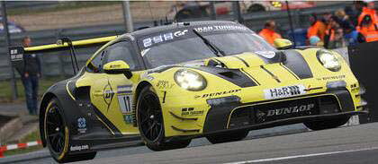スパーク 1/43 Porsche 911 GT3 R (992) Evo26 No.17 Dunlop Motorsport 24H Nurburgring 2026 ミニカー