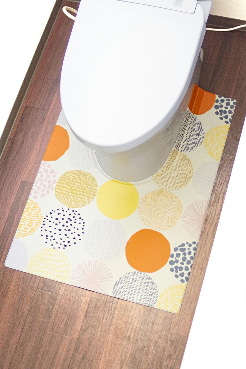 【返品種別A】□「返品種別」について詳しくはこちら□2023年07月 発売◆スキマにぴったりフィット！　奥までカバーできる耳長タイプ◆汚れても拭き取れる、お洗濯不要なトイレマット◆マットに付いている折り目によりスキマにぴったりフィットするので、尿ハネや汚れをしっかりガード！　◆抗菌防臭機能付きなので毎日清潔にお使いいただけます。■　仕　様　■サイズ（約）：縦80×横60　材質：塩化ビニル樹脂[PVCトイレマツトロングドツト]オカトー生活家電＞生活雑貨＞掃除用具