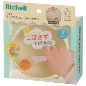 【返品種別A】□「返品種別」について詳しくはこちら□※仕様及び外観は改良のため予告なく変更される場合がありますので、最新情報はメーカーページ等にてご確認ください。◆手を添えられる持ち手付きの食器です。◆深めのポケットで、しっかりキャッチできるので、食材がこぼれにくいです。◆四隅にヘリが付いているので、どの向きで使っても簡単にすくうことができます。◆ボウルの裏面に吸盤があるので、テーブルにしっかり固定でき、食器のひっくり返りを防ぎます。■対象月齢/7カ月頃〜■サイズ：14×11.6×H5cm■容量：370mL材質：シリコーンゴム耐熱温度：140℃電子レンジOK食器洗い乾燥機OK煮沸・薬液消毒OKリッチェル広告文責：株式会社Joshin(06-6633-1111)日用雑貨＞ベビー用品＞食事用品・用具＞おはし・スプーン・フォーク