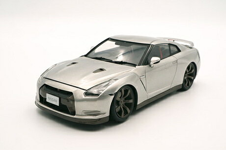 フジミ 1/24 インチアップシリーズ No.2 NISSAN GT-R【ID-2】 プラモデル