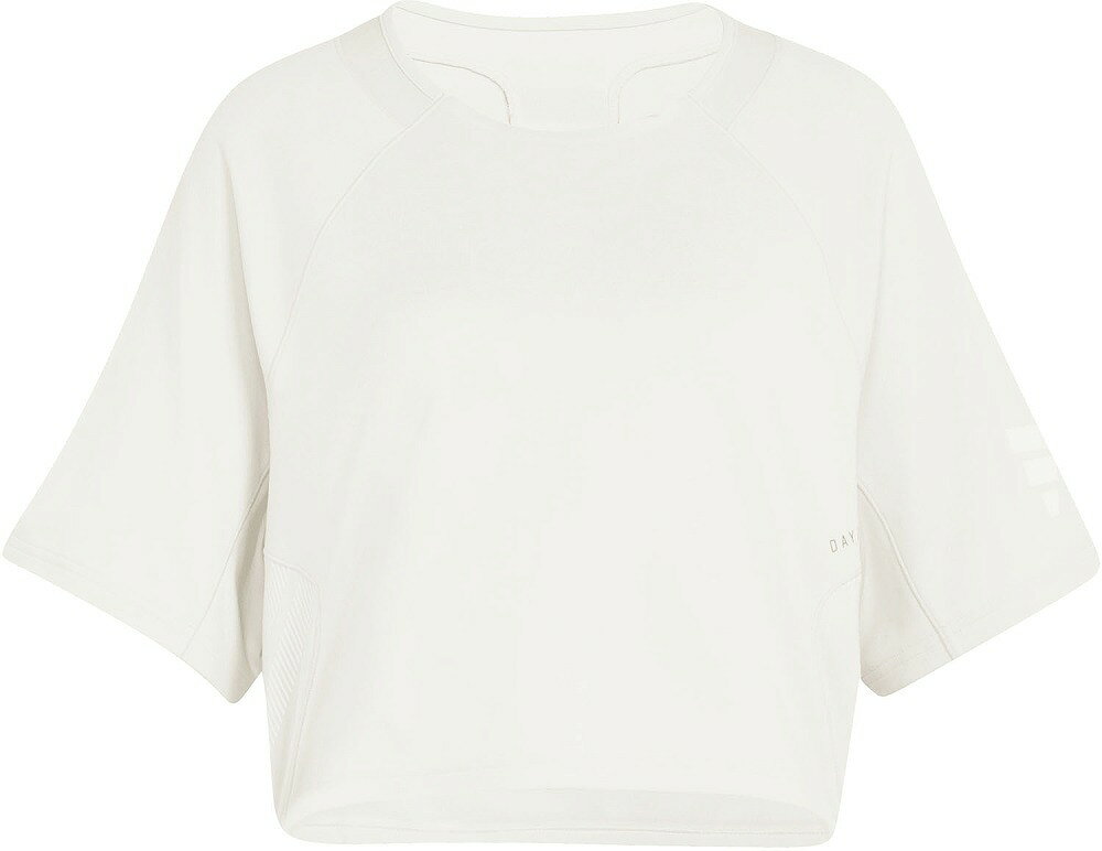 【返品種別A】□「返品種別」について詳しくはこちら□◆ランニング半袖Tシャツは、快適さと自由を重視する人向けのデザイン◆このアディダスの一着はパフォーマンスランニング用に作られていて、ゆったりした着心地が特徴◆ストリートに出るときも、ランニング後にくつろぐときも、ダブルニット構造によりソフトな肌触りが得られ、耐久性が持続◆ゆったりしたシルエットとクラシックなクルーネックラインが、流行に左右されない雰囲気を添える◆ゆったりフィットするよう作られたこのTシャツを着れば、ギアではなくペースに集中できる◆軽量な作りがさわやかな着心地を生み、動きやすく、日常のトレーニング用に、また普段使いとして最適◆このTシャツにはアディダスのパフォーマンスランニングの伝統が息づき、常にランニングを見守る◆ゴールをサポートするこのトップスでランニングの楽しさを体験しよう■　仕　様　■素材・材質：ポリエステル100％ルーズフィット、クルーネック、ダブルニット構造レディース[ZF050KU8479JM]アディダスアウトドア＞ランニング・ジョギング＞ウェア