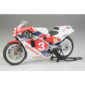 タミヤ 1/12 Honda NSR500ファクトリーカラー【14099】 プラモデル