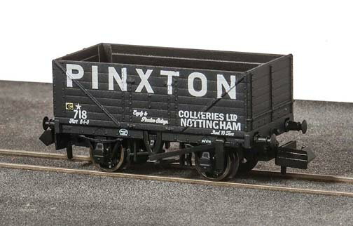 ［鉄道模型］PECO (N) PENR-7019P イギリス2軸貨車 7枚側板無蓋車 ”PINXTON” 完成品